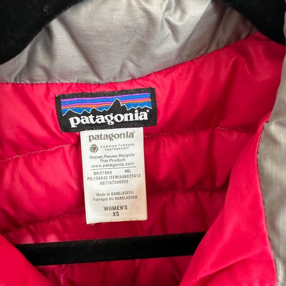 Women's Patagonia Down Puffer Jacket - XS - Picture 3 of 5